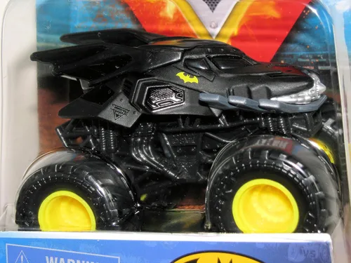 Vista 3 de Monster Jam 2020 Spin Master 1:64 Camión monstruo fundido a troquel con pulsera: héroes y villanos Batman