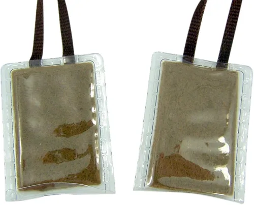Vista 2 de Medallas de Escapulario de Tela Marrón Laminada en Cadena de Cuerda, 16 Pulgadas