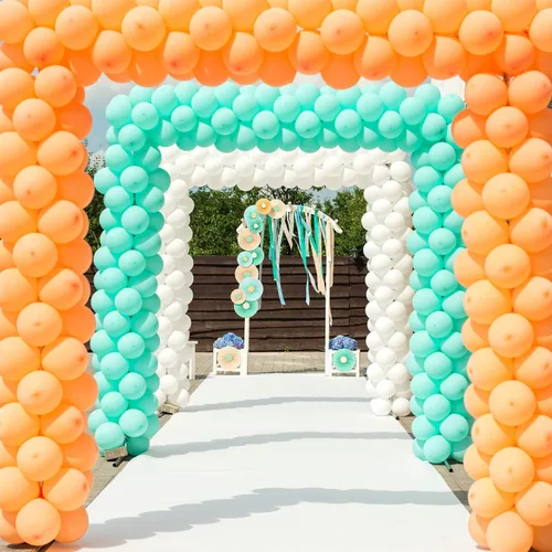 Vista 2 de Miliocry 100 clips de arco de globos, clips de globo reutilizables para arco de globos, suministros de globos de plástico para soporte, clips