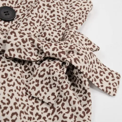 Vista 9 de Mommy and Me - Conjunto de trajes a juego de verano casual lindo estampado floral de leopardo acampanado vestido de playa con bolsillos