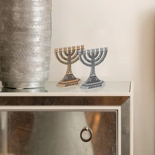Vista 5 de Ciieeo 4pcs Menorah Candelabro Taper Candle Stand Centro de mesa Hanukkah Shabat Judío Vacaciones Decoración de mesa