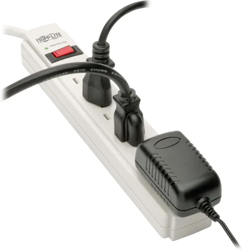 Vista 2 de Tripp Lite Regleta de protección contra sobretensiones de 6 tomas, cable de 6 pies, seguro de por vida de $20,000 y garantía (TLP606TAA)
