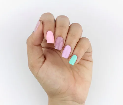 Vista 6 de ella+mila Profesional, Secado Rápido, Larga Duración y Resistente a Astillas, Esmaltes de Uñas Me Collection (Cotton Candy - 0.24 fl oz)