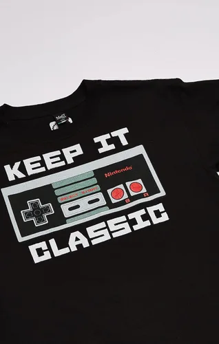 Vista 2 de Nintendo Camiseta gráfica Keep It Classic Controller para niño