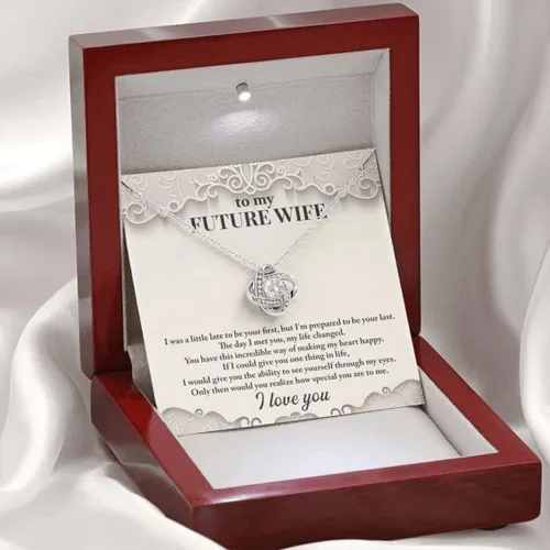 Vista 22 de Collar con texto en inglés «To My Future Wife & Prometido» – Joyería de compromiso con nudo de amor para novia