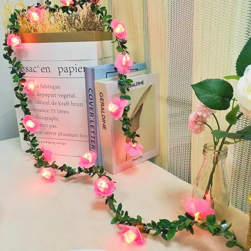 Vista 4 de Guirnalda de luces de encaje de rosas y vides, guirnalda de flores de espuma artificial, luz blanca cálida, funciona con pilas, para el día de San