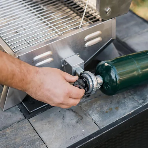 Vista 7 de [Usado] Masterbuilt Parrilla portátil de gas propano con patas plegables, rejilla de calentamiento con revestimiento cromado y 288 pulgadas