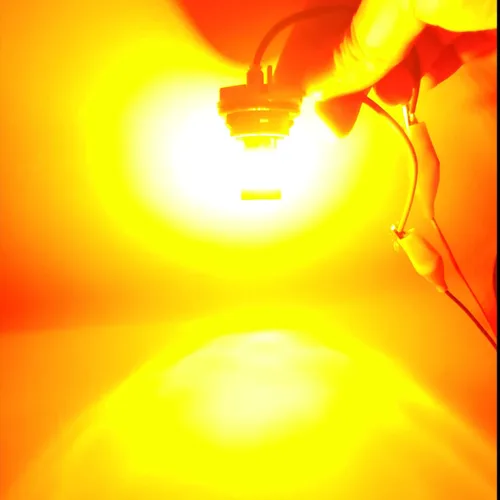Vista 2 de BAU15S PY21W 1156PY 7507 7510 9507 Bombillas LED súper brillantes color amarillo ámbar de 54 SMD 3014 12V-24V para indicadores de posición, luz