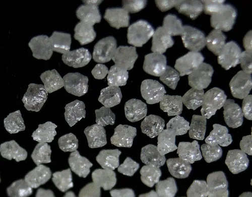 Vista 4 de Diamantes sueltos naturales ásperos, raros, crudos, color gris hielo, claridad I3, 3.00 quilates, lote Q28, Diamante de color grisáceo