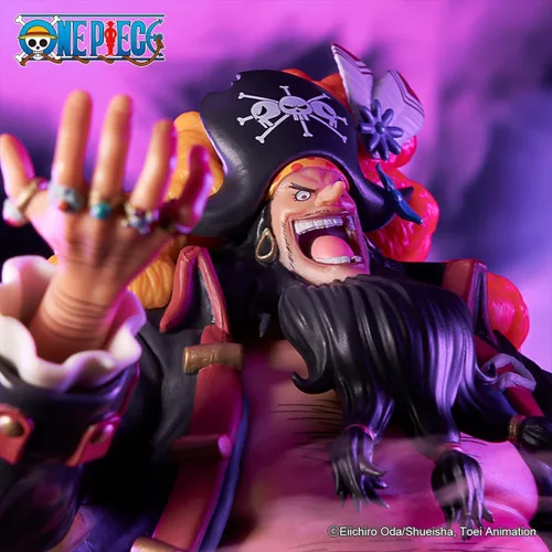 Vista 3 de BANDAI Figura Ichibansho – Una pieza – Marshall D. Teach (cuatro emperadores), estatua coleccionable de espíritus Marshall D. Enseñar