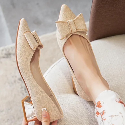 Vista 2 de Women's Low Block Chunky Heels Dress Shoes Pointed Toe Closed Toe Work Pumps Slip on Comfort Dress Shoes for Women