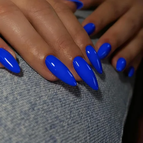 Vista 26 de Uñas postizas de presión con forma de almendra rosa de longitud media estilo stiletto, uñas artificiales de gel suave reutilizables acrílicas