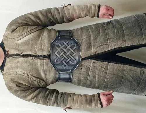 Vista 4 de Réplica de película de cinturón de enano medieval con decoración de nudo bruñida, Marrón