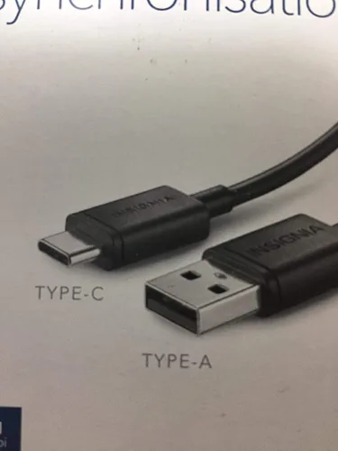Vista 25 de Insignia Cable trenzado USB-C a USB-C (5 pies, morado claro)