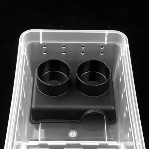 Vista 3 de Reptile Feeding Box with Split Use, PP Black for Small Pets