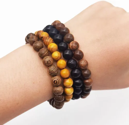 Vista 6 de INSPIRELLE 8 pulseras elásticas de madera natural con cuentas para hombres y mujeres
