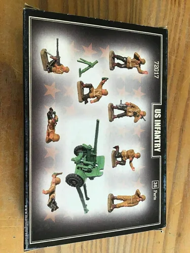 Vista 2 de Figuras de Marte 72017-1/72 Infantería de EE. UU. con cañones de 1.063 in 4 piezas WWII, kit