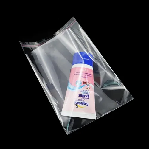 Vista 5 de Bolsas de celofán autosellantes de 5 x 5 pulgadas, 500 bolsas de celofán transparentes resellables autoadhesivas de 2 mil para galletas, dulces