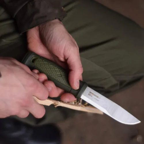 Vista 2 de Morakniv Kansbol Cuchillo de hoja fija con hoja de acero inoxidable Sandvik