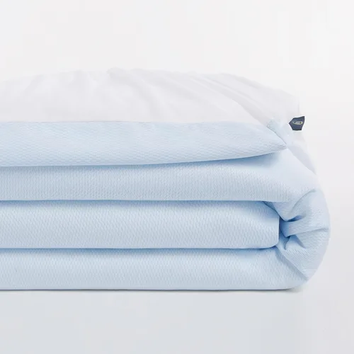 Vista 3 de Serta Cool Air Protector de colchón impermeable, 39 x 75 pulgadas, cubrecolchón de malla suave y transpirable, bolsillo profundo elástico de 18