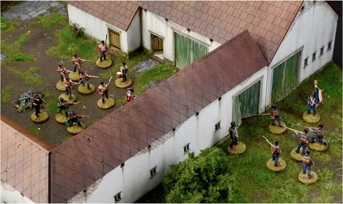Vista 4 de Italeri 6197 Waterloo 1815 La Haye Sainte Diorama escala 1/72
