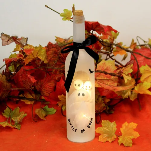 Vista 3 de Botella de Boos Ghosts Light Up LED de 13 pulgadas Botella de vino de Halloween Figura de mesa