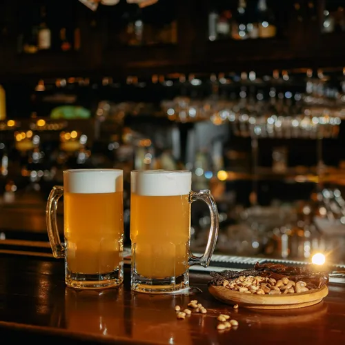 Vista 3 de Jarra de Cerveza de Vidrio con Asa – 34 onzas líquidas / 1L – Jarra de Cerveza Grande y Pesada para Cerveza de Raíz – Mejor Regalo para Hombres