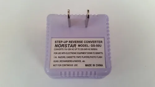 Vista 6 de Norstar Convertidor de voltaje de viaje internacional compacto inverso de 50 vatios