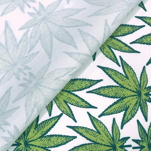 Vista 3 de Tela de algodón 100% estampado blanco cannabis de 57 pulgadas de ancho