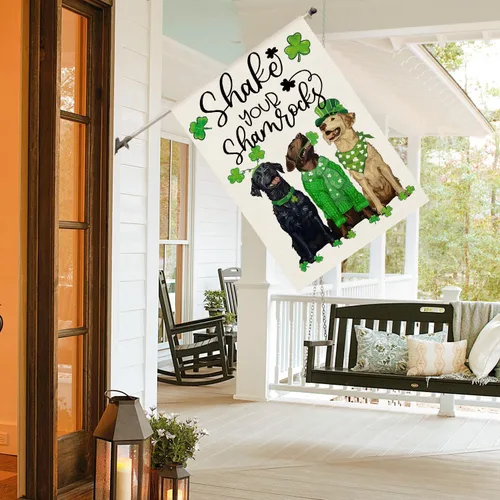 Vista 3 de AVOIN colorlife Shake Your Shamrocks - Bandera de casa del día de San Patricio, de 28 x 40 pulgadas, doble cara exterior, diseño de trébol