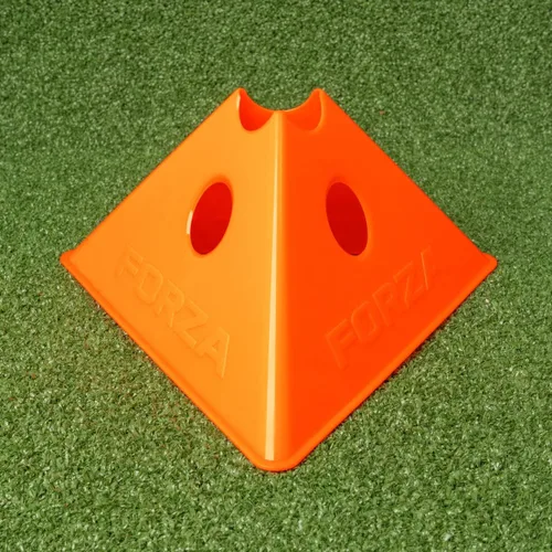 Vista 2 de FORZA Jumbo Triangle SuperCones Conos de entrenamiento de fútbol profesional con diseño triangular, ideales para ejercicios de velocidad, agilidad