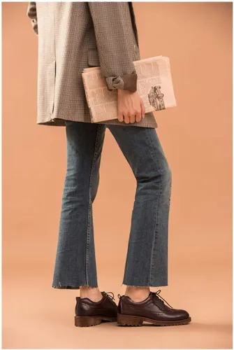Vista 6 de Beau Today - Zapatos de piel Oxford con cordones para mujer