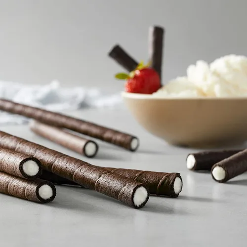 Vista 6 de Amazon Brand, Aplenty Galletas y obleas enrolladas en crema, 5 onzas (paquete de 3)