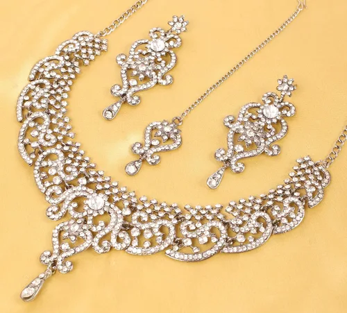 Vista 114 de Conjunto precioso de collar con look real Indian Bollywood, maravillosamente decorado, conjunto de collar adornado para mujer.