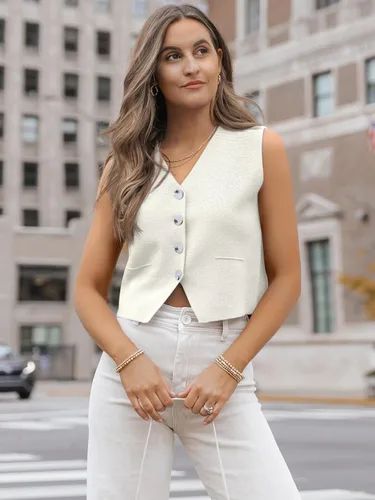 Vista 6 de LILLUSORY Camisetas casuales de negocios para mujer, estilo 2024, suéter sin mangas, cuello en V, con botones, recortada