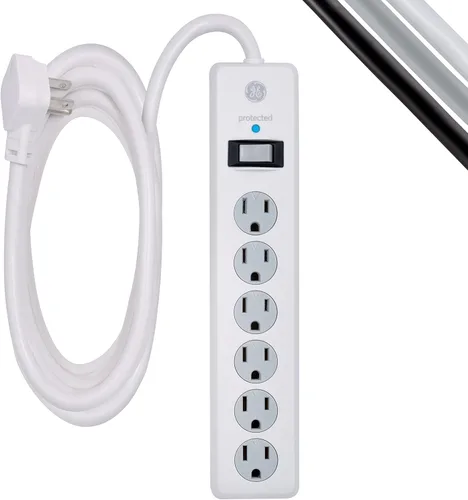 Vista 2 de GE Protector SurGE de 6 tomas, cable de extensión de 10 pies, tira de alimentación, 800 julios, enchufe plano y luz nocturna LED, enchufe, sensor