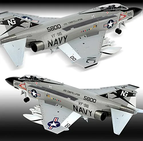 Vista 4 de Escala 1/72nd USN f-4j Phantom "Showtime 100" Academia Modelo Kit # 12515