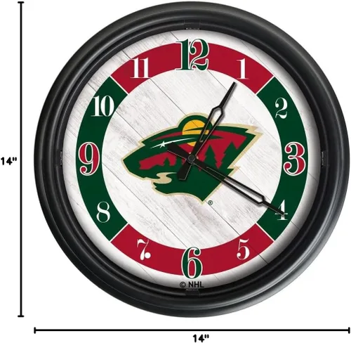 Vista 7 de Holland Bar Stool Co. Minnesota Wild Reloj de pared LED para interiores y exteriores