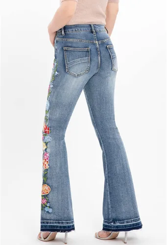 Vista 5 de Jeans acampanados bordados florales para mujer, pantalones de mezclilla retro inspirados en la vendimia