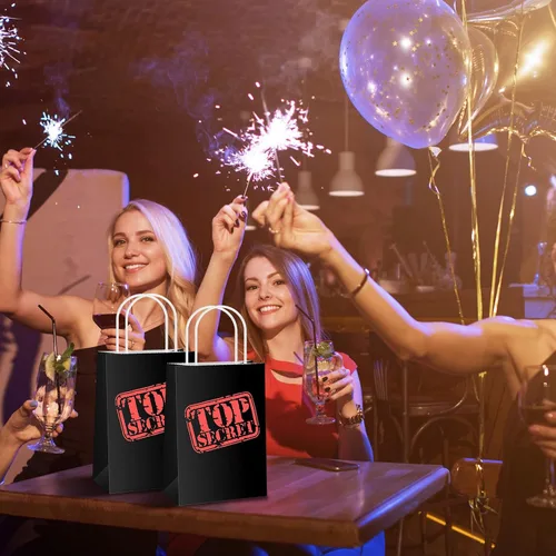 Vista 5 de Lincia 20 bolsas de regalo de espías Top Secret para fiesta, agente secreto misterioso, bolsas de papel kraft con asas, temática de espía
