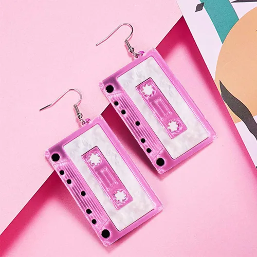 Vista 3 de DFYOUHOME Aretes acrílicos de moda de los años 80 para fiesta de los años 80, para mujer, punk, retro, cassette, aplastamiento, colorido, colgante