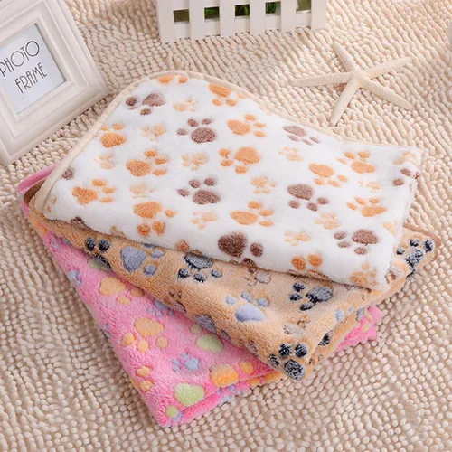 Vista 3 de UTTPLL Mantas súper suaves y cálidas de franela de forro polar para mascotas, gatos y perros, linda manta con estampado de patas para mascotas