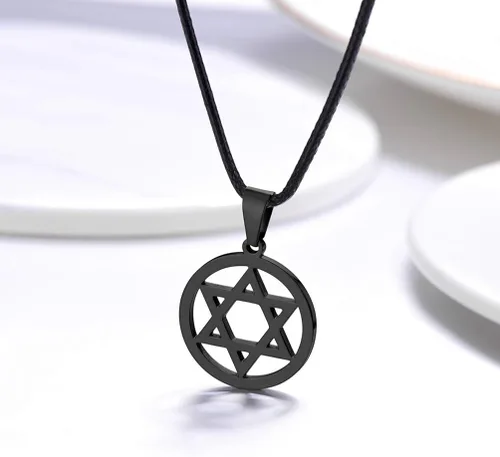 Vista 6 de Stainless Steel Pendant Necklace for Men Women Cool Punk Shark Teeth Necklace Cross Necklace Star of David Necklace Black Leather Cord Come Gift Box