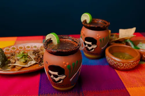 Vista 5 de Cantaritos de Barro Mexicanos - Juego de 2 auténticas tazas mexicanas de arcilla esmaltada de 14 onzas - Jarritos de Barro Mexicanos - Vasos