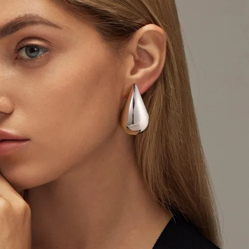 Vista 5 de Gold Earrings for Women Girls,14K Gold Plated Lightweight Gold Hoop Earrings Hypoallergenic Earrings for Women Trendy Fashion Jewelry Gifts