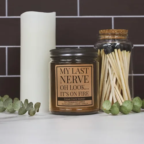 Vista 2 de My Last Nerve - Velas divertidas para mujeres, regalos divertidos para mujeres, hombres, regalos de sobriedad, regalos de cumpleaños divertidos