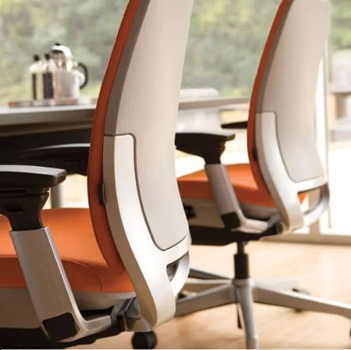 Vista 3 de Steelcase Silla ajustable Amia, tela roja