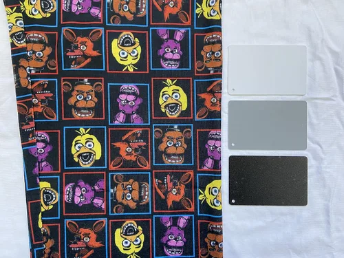 Vista 3 de Bioworld Five Nights at Freddy's - Conjunto de pijama de videojuegos de terror para niños y jóvenes