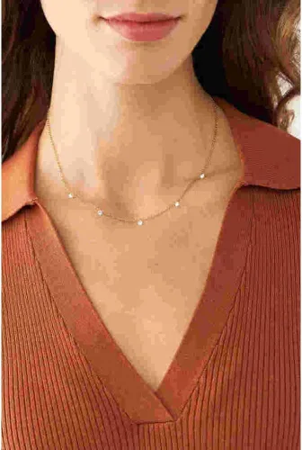 Vista 5 de Fossil - Collar con colgante de acero inoxidable en tono dorado para mujer