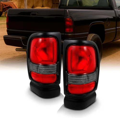 Vista 3 de Dodge Ram 1500/2500/3500 repuestos de luces de freno traseras izquierda + derecha para pickups/camiones. OE Factory Style Chrome Housing Red